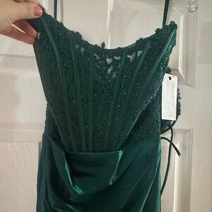 Emerald Green size 2 Prom Dress